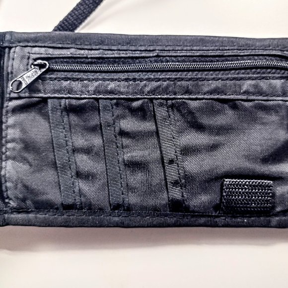 NW Territory Burgundy Nylon Crossbody Travel Wallet ~ Glasses/Phone Pocket ~ GVC - Picture 6 of 11